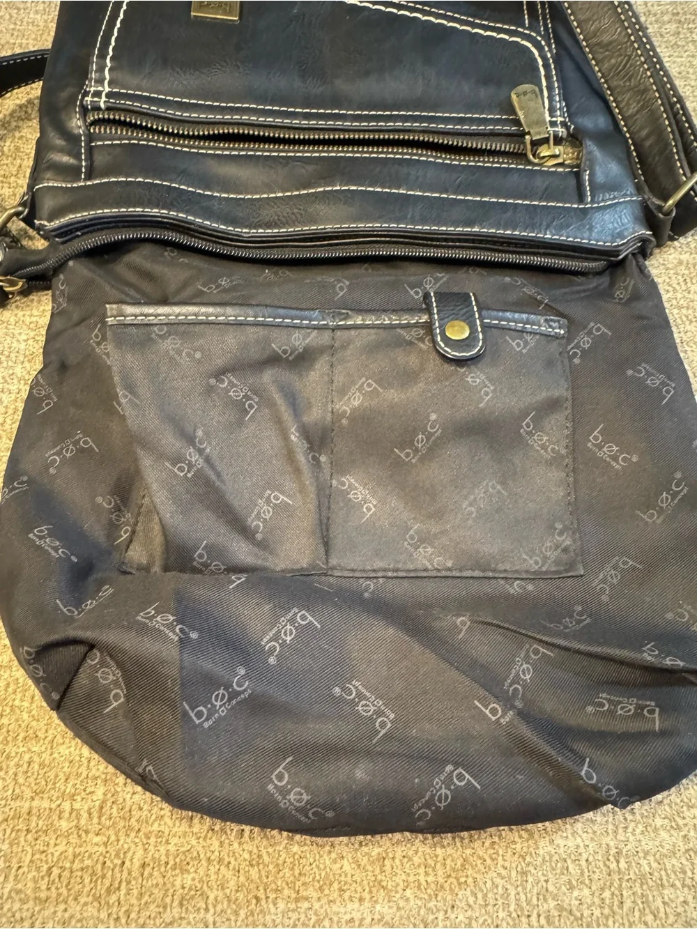 b.ø.c. Amherst Crossbody Black Bucket Bag Handbag Purse